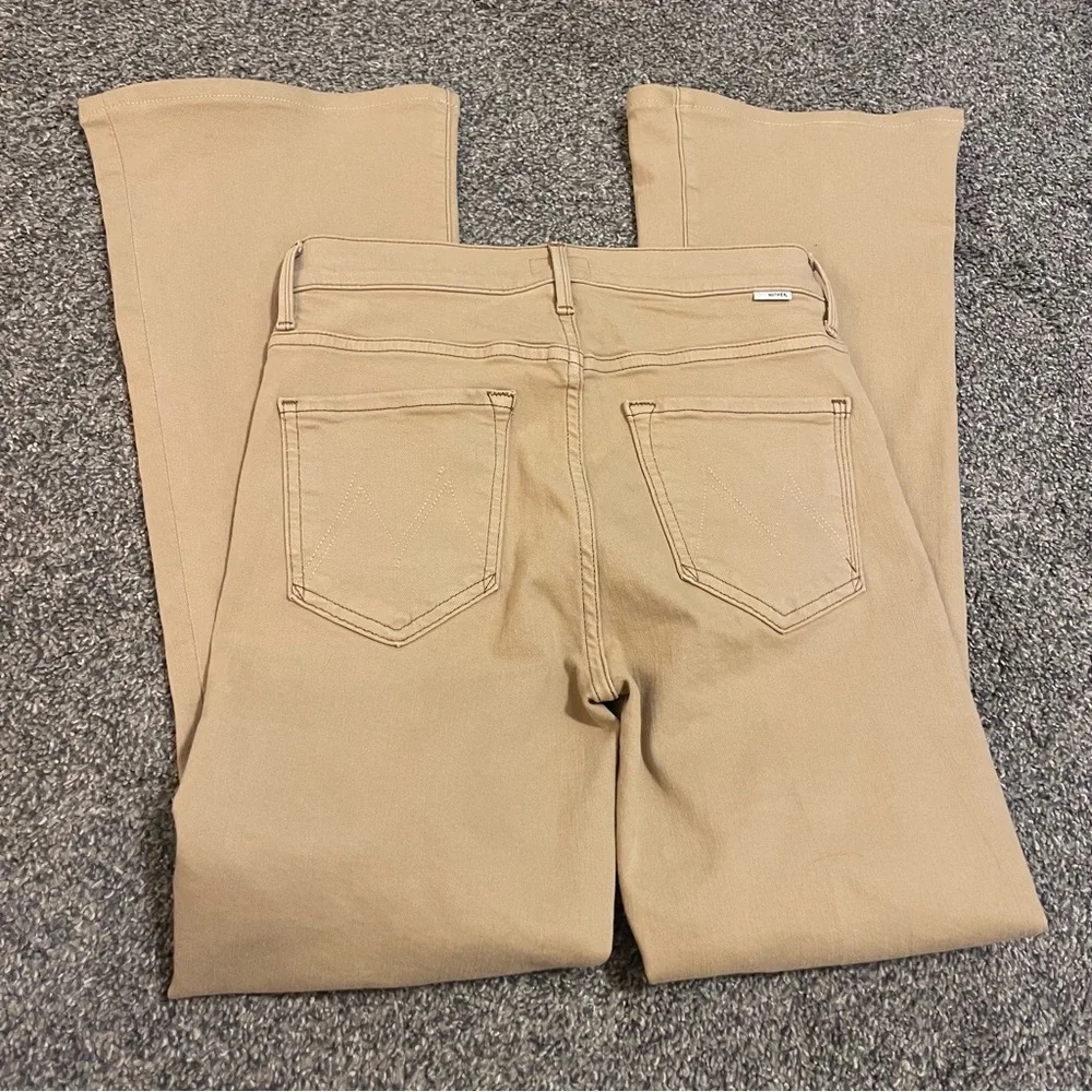 MOTHER Weekender High Rise Flare Jeans In Sand - Picture 5 of 5